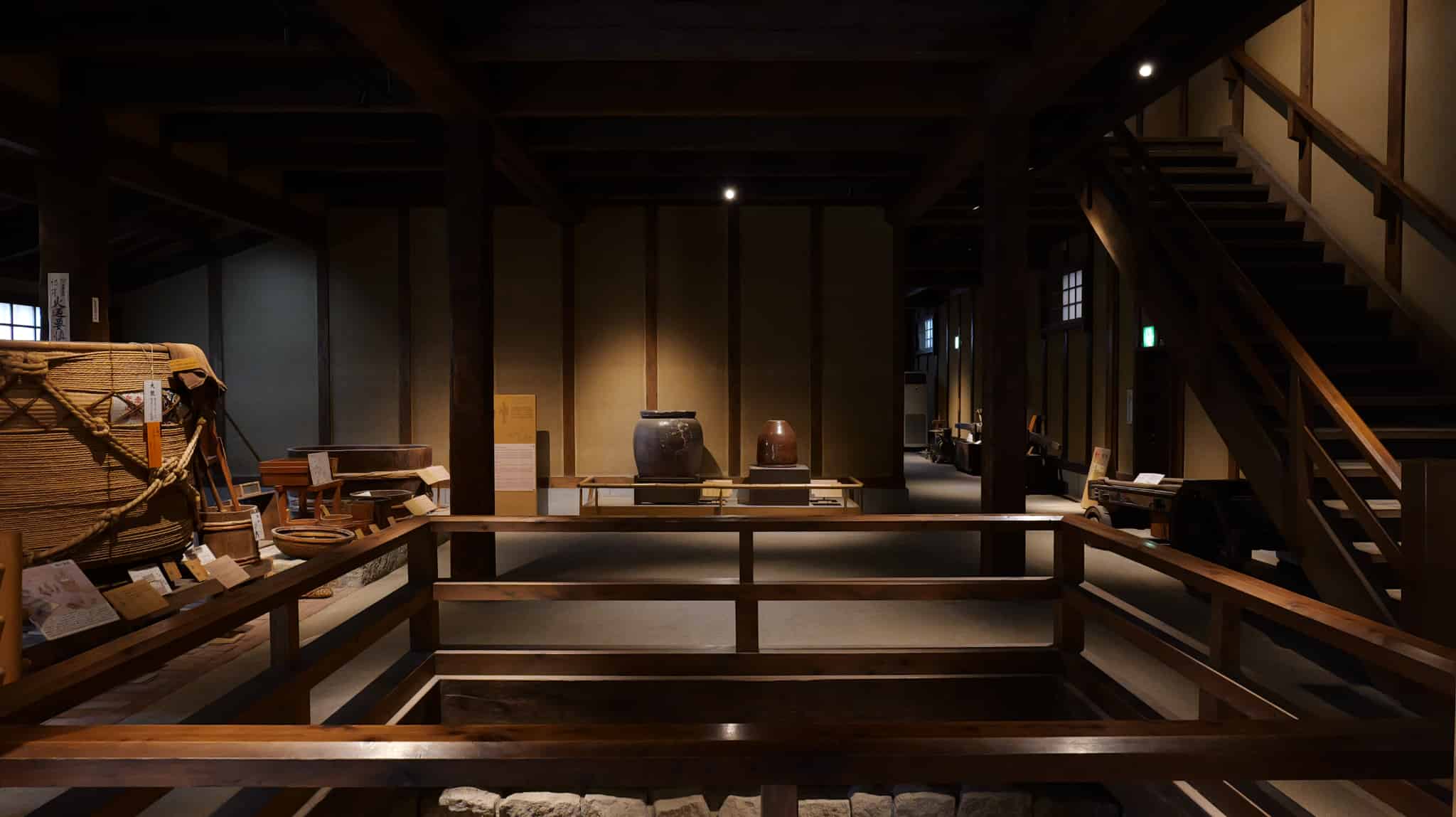 神戸・灘 昔の酒蔵 沢の鶴資料館, 灘 昔の酒蔵 沢の鶴資料館, 昔の酒蔵 沢の鶴資料館, 昔の酒蔵, 沢の鶴資料館, 資料館, 灘, 酒, 日本酒, 日本の酒, 古民家, 伝統的, 伝統, 神戸, 神戸市, 兵庫県, 兵庫, 日本旅, 日本旅行, 日本観光, 旅, 旅行, 観光, 日本